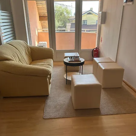 Appartement Gemuetliches & Geraeumiges Mit Balkon Timişoara